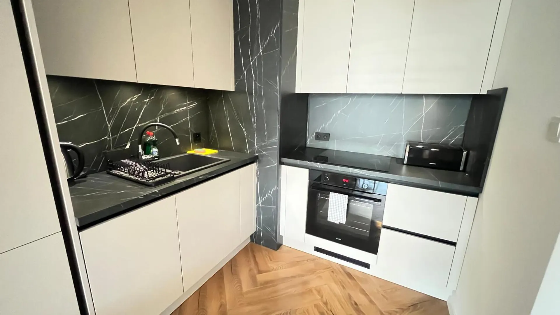 Piekny, Nowy Apartament Lesnych Skrzatow W Poznaniu Poland