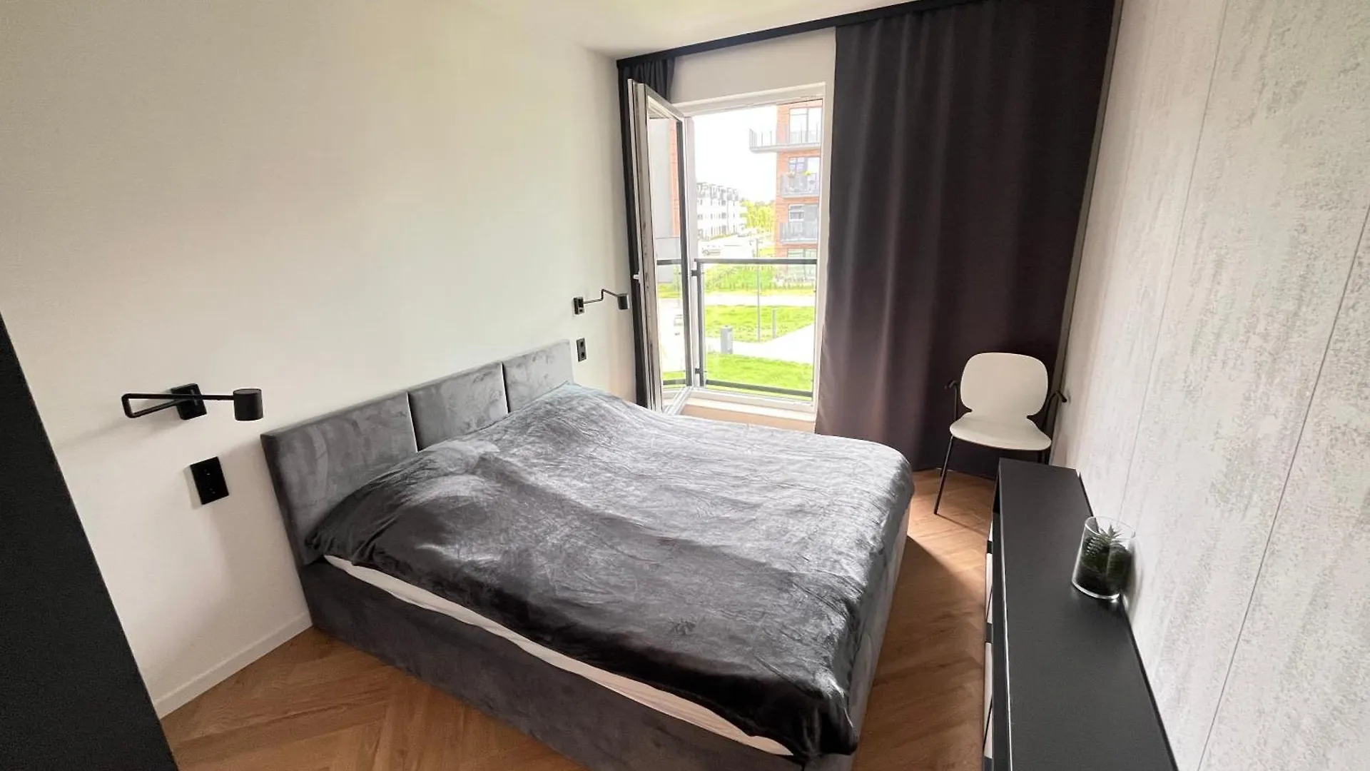 Piekny, Nowy Apartament Lesnych Skrzatow W Poznaniu Apartment
